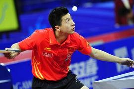 马龙乒乓球比赛照片,乒乓球王者巅峰对决瞬间